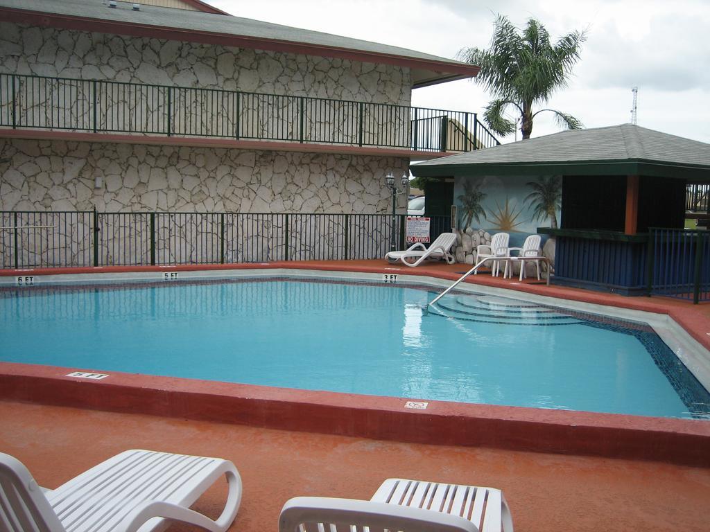 Garden Inn Homestead/Everglades/Gateway To Keys Eksteriør bilde